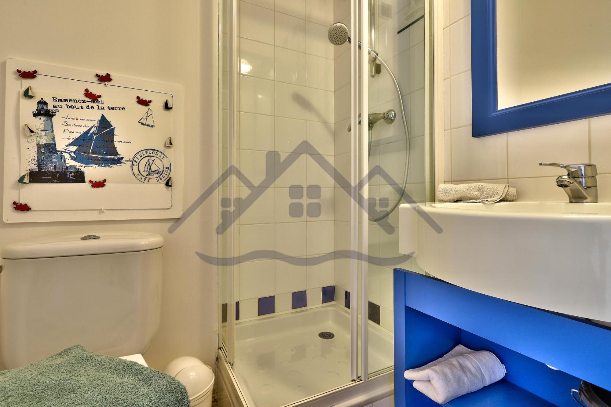 Localise - A06 - Entierement De Plain-pied Avec Petite Vue - Donnant Sur La Piscine Et Le Jardin - Wifi Inclus - Draps Inclus - Guilvinec